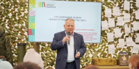 Историк Рамиль Рахимов представил книгу о героях СВО и рассказал о преемственности поколений - Культурный мир Башкортостана