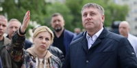 Шуваев навестил пострадавших при атаках ВСУ белгородцев - Сетевое издание Победа 31