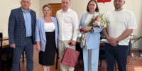 Глава Шадринска вручил добровольцам медали за помощь участникам СВО и их семьям - Новый мир