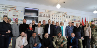 Участники проекта «В одной команде со СВОими» в Маслянинском аграрном колледже, фото Александры Федотовой - Законодательное собрание