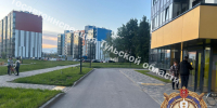 Ребёнок госпитализирован после наезда автомобиля во дворе жилого дома в Туле - ГТРК
