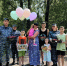 Ко Дню защиты детей столичные росгвардейцы посетили многодетную семью ветерана службы - Росгвардия