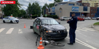 Мальчик на велосипеде попал под колеса автомобиля в Пскове - Псковская правда