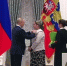 Владимир Путин вручил орден «Мать-героиня» многодетной матери из Дагестана Бурлият Меджидовой - РИА Дагестан