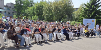 Праздник в честь Дня защиты детей прошёл в Иркутской областной детской клинической больнице - Иркутская торговая газета