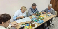 Традиционную обереговую куклу мастерили в центре соцобслуживания Ртищевского района - Министерство труда и соцзащиты