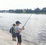Маленьких рыбок нужно отпустить обратно в воду. - Новгородские Ведомости