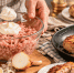 Котлеты становятся невероятно сочными и мягкими: бабушкин секрет с одним ингредиентом полностью меняет вкус - Про Город Пермь
