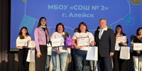 Энергетики Алтая в 2026 году повторили рекорд экологического проекта «Кедры в добрые руки». - Администрация Заринского района