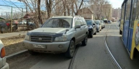 Водитель автобуса объехал пробку по тротуару в Иркутске - IrkutskMedia.Ru