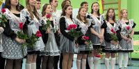 В школах Новодвинска состоялись торжественные линейки последнего звонка - ИА Dvina29