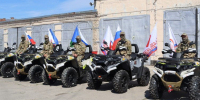 Военнослужащим переданы квадроциклы, стройматериалы и буровая установка. - Газета Нейские вести