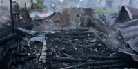 Под Тверью пожарные потушили деревянные сараи - Афанасий-биржа