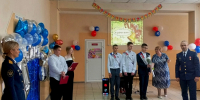 В Смоленской области представители исправительной колонии № 3 поздравили выпускников Николо-Погореловской школы с окончанием учебного года - Смоленская газета