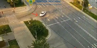 Мотоциклист попал в больницу после столкновения с легковушкой в центре Москвы - РТВ-Подмосковье