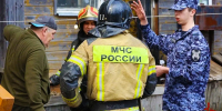 На Ямале сотрудники вневедомственной охраны Росгвардии помогли эвакуировать граждан при пожаре (видео) - Росгвардия