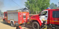 Четыре дома сгорели в городе Обь под Новосибирском во время крупного пожара - Сиб.фм