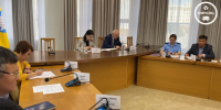 В столице Калмыкии обсудили проблему задержек зарплаты - Интернет-газета Степные вести