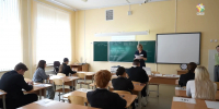 В 13 пунктах проведения экзамена выпускники Подольска написали ЕГЭ по русскому языку - ТК Кварц
