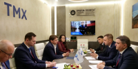 Саратовские губернатор на ПМЭФ подписал соглашения с крупными компаниями - Четвертая Власть