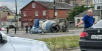 Бетономешалка раздавила легковушку в Воронеже - МОЁ! Online
