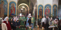 В День Святого Духа, Высокопреосвященнейший Арсений, митрополит Липецкий и Задонский, совершил Божественную литургию и крестный ход в храме Святой Живоначальной Троицы с. Троицкое - Липецкая Епархия