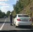 Инспектор остановил автомобиль на полосе, а водитель позади объехал его через сплошную: Верховный суд разобрал спорный манёвр - Prochepetsk.ru