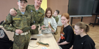 Ветераны-общественники провели для школьников фестиваль тактических браслетов - Общественная палата