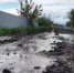 Жители трёх СНТ в Завьяловском районе пожаловались на разбитую дорогу из-за стройки логистического центра - Сусанин