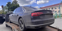 Audi A8 арестовали у тамбовчанки за долги в 2 миллиона рублей - OnlineTambov.Ru
