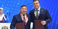 Губернатор Омской области Виталий Хоценко расширил межрегиональные связи на ПМЭФ-2026 - Сетевое издание Заря-Полтавка