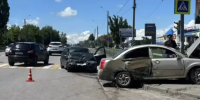 Фото к материалу: 16-летний пассажир и водитель авто пострадали в ДТП на трассе Ростовской области - DonDay.Ru