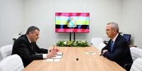 ПМЭФ-2026: Владислав Шапша и Александр Хинштейн подписали обновленный договор о межрегиональном партнерстве Калужской и Курской областей - Правительство Калужской области