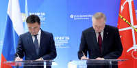 Губернатор Петербурга Александр Беглов и глава Московской области Андрей Воробьев в рамках ПМЭФ-2026 договорились расширить сотрудничество в промышленности, образовании, науке, культуре, спорте и других сферах - Администрация г. Санкт-Петербурга