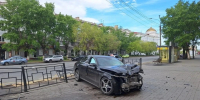 Пьяный водитель Mercedes устроил смертельное ДТП в центре Читы - Забайкальский рабочий