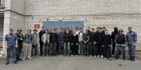 Сотрудники вневедомственной охраны провели урок мужества для учащихся технологического лицея - Росгвардия