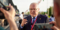 Александр Соколов прокомментировал выступление Президента на форуме в Петербурге - Город Киров