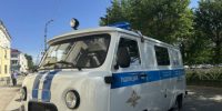 В Первоуральске задержан 48-летний рецидивист, похитивший товар из продуктового магазина - Уральский рабочий
