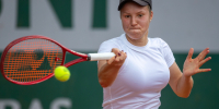 Российская теннисистка четвертый раз выиграла юниорский Открытый чемпионат Франции. Правда, есть нюанс… - Спорт уик-энд