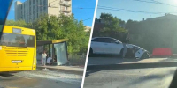 В Ярославле в центре города произошла авария с участием автобуса и иномарки | Источник: читатель 76.ру - 76.Ru