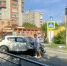 В Новосибирске кроссовер Nissan Juke протаранил бетонный столб на улице Народной - Baikal24.Ru