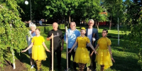 В День соседей в Тамбове усовершенствовали березовую аллею - Тамбовская жизнь