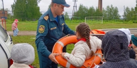 Школьникам в Коми рассказали о правилах поведения при пожаре и на воде - Pro Город Ухта