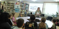 Библиотека № 20.  Час архитектуры «Торговля на стыке веков». - ЦБС г. Саратова