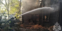 В Астрахани ликвидируют пожар по повышенному рангу - Punkt-a.info