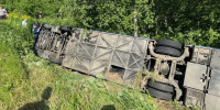 Возбуждено дело после ДТП с туристическим автобусом под Ярославлем - M24.Ru