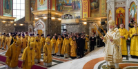 Святейший Патриарх Кирилл совершил Божественную литургию в кафедральном соборе Христа Спасителя и освятил памятник равноапостольному князю Владимиру в Калининграде - Калининградская епархия