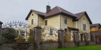 Дворец с "Версальским садом" в Фирсово / Фото: "Авито" - ИА Амител