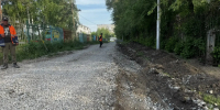 В Кемерове начали строить тротуар в районе школы №45 - ГТРК Кузбасс