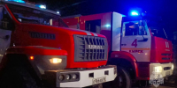 В Курске на улице Дзержинского горел мусор в недействующей части здания - РИА Курск